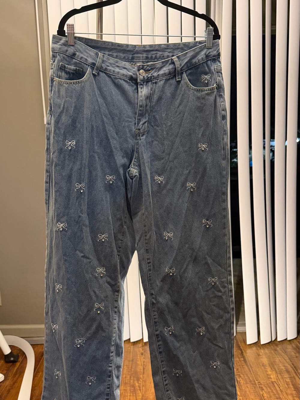 Blue Embroidered Bow Straight-Leg Jeans